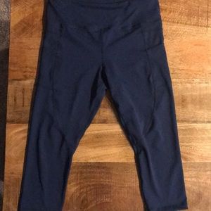 Zyia Pocket Light N Tight Capris